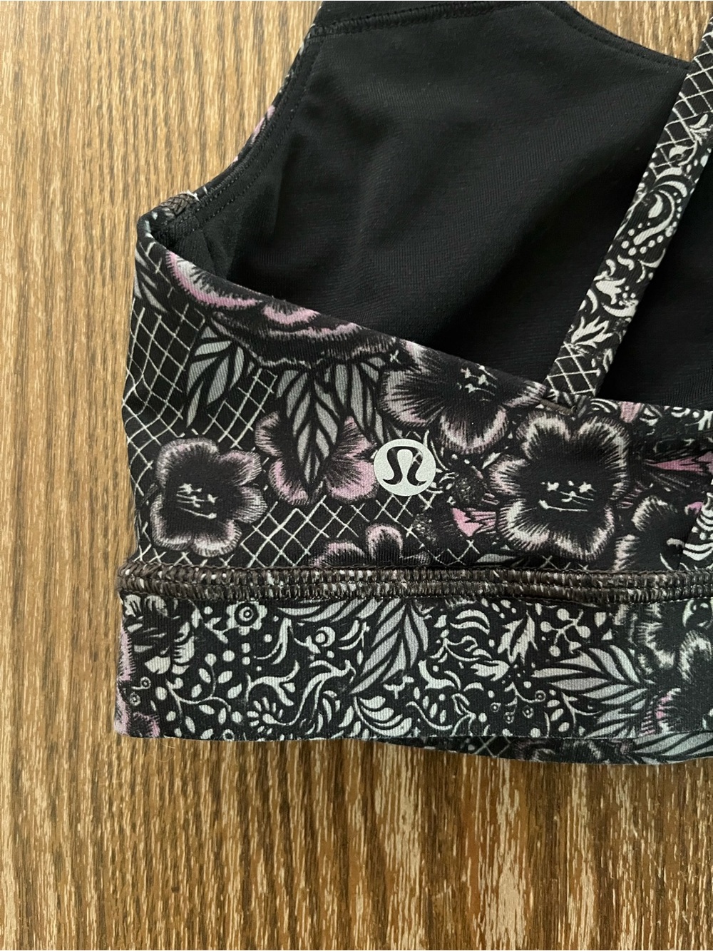 LULULEMON Energy Bra Trellis Bloom Energy Bra Ice Grey Black Women's Size 6 - Picture 4 of 6